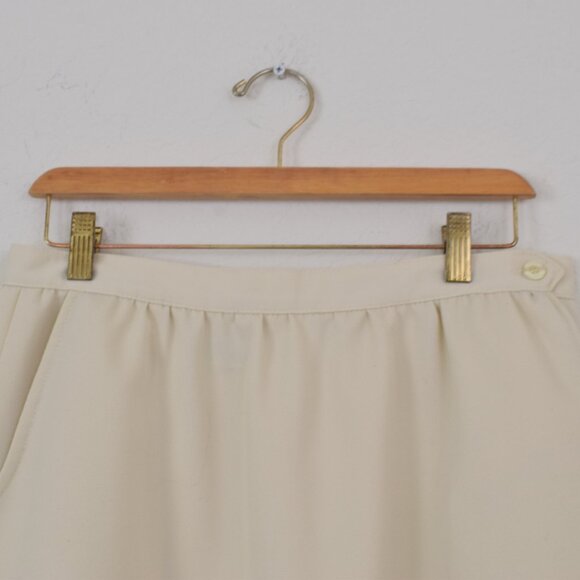 Vintage 80s Beige Knee Skirt | 31 waist - Picture 4 of 7